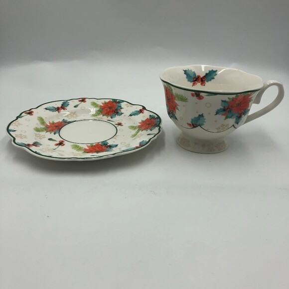 Eileen's Reserve New Anchor Inc Tea Cup and Saucer Set Poinsettia Floral Design - Picture 7 of 14